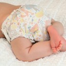 Illustrasjonsfoto Trofast™ nyfødt-størrelse med sideknepping. Mønster/farge kan avvike fra bilde. thumbnail